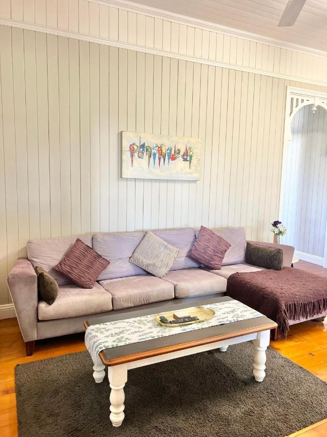Childers Charmer With Aircon, Wifi & Modern Luxuries Exterior photo